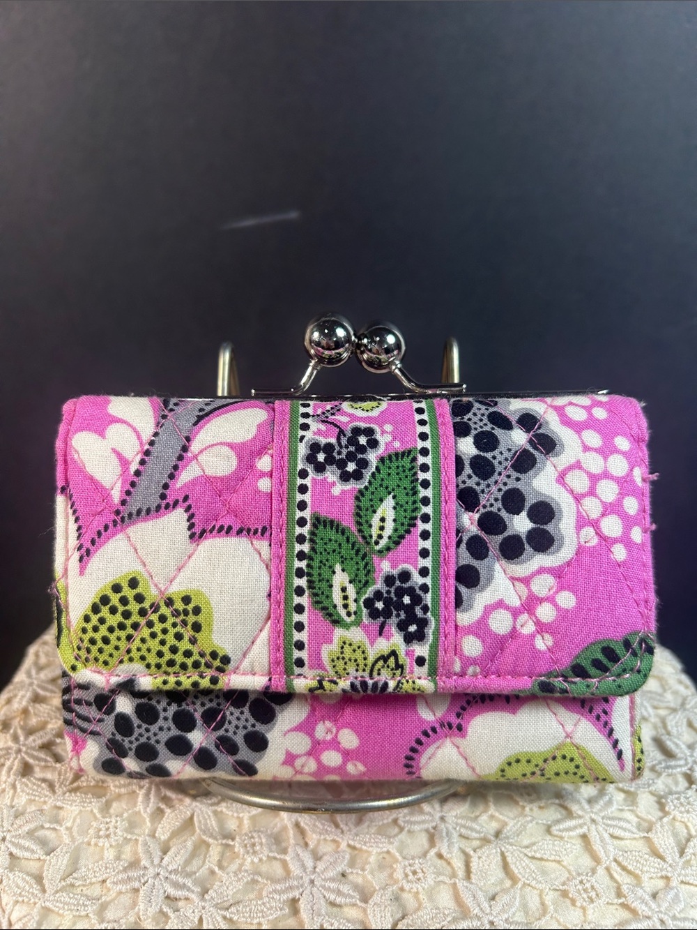 Vera Bradley Pink Small Wallet Kisslock Priscilla Retired Pattern Floral Clean